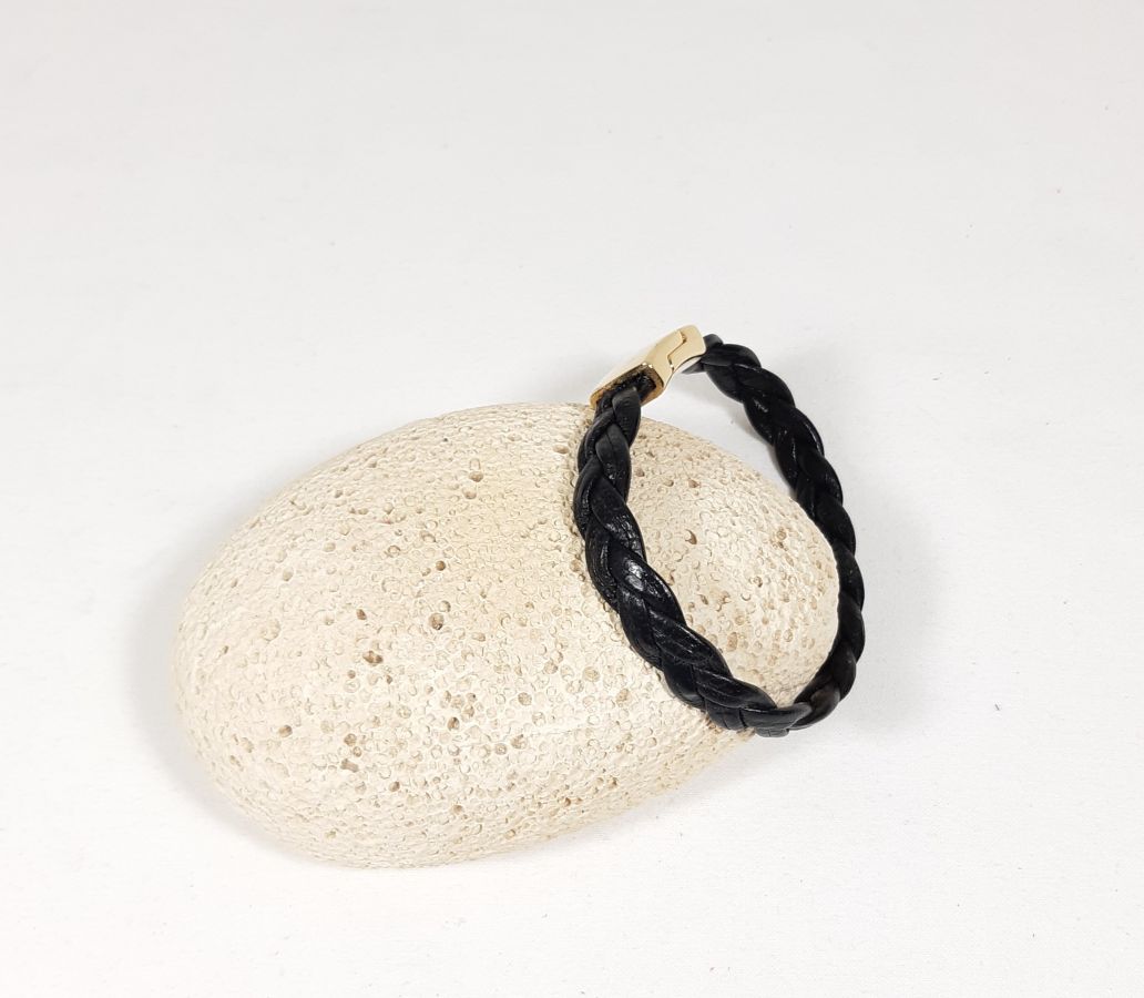 Braided leather bracelet black cowhide gold magnetic clasp