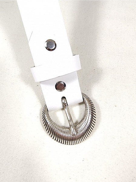 Ceinture pour Elle cuir blanc boucle m&eacute;tal
