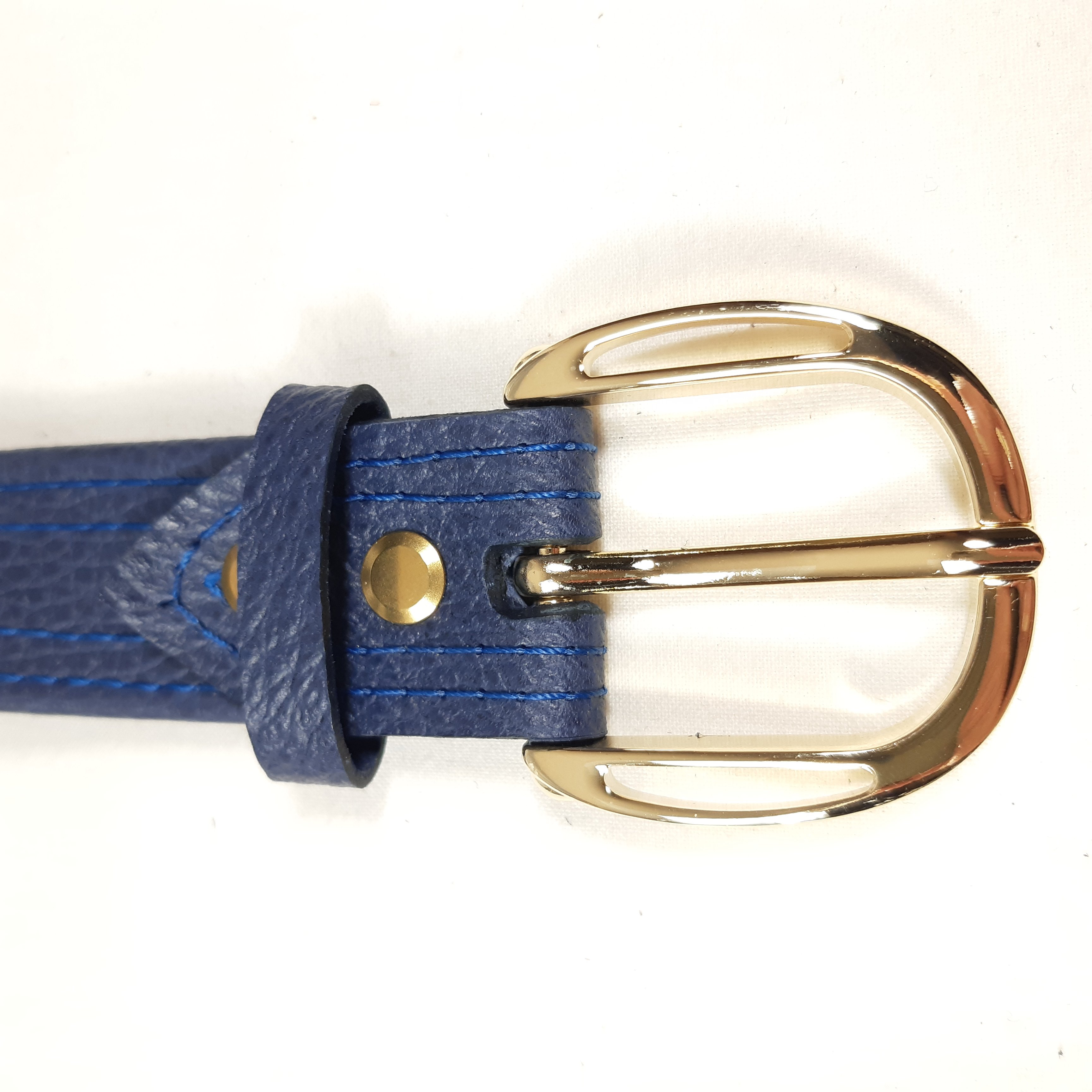 Ceinture cuir coloris bleu marine