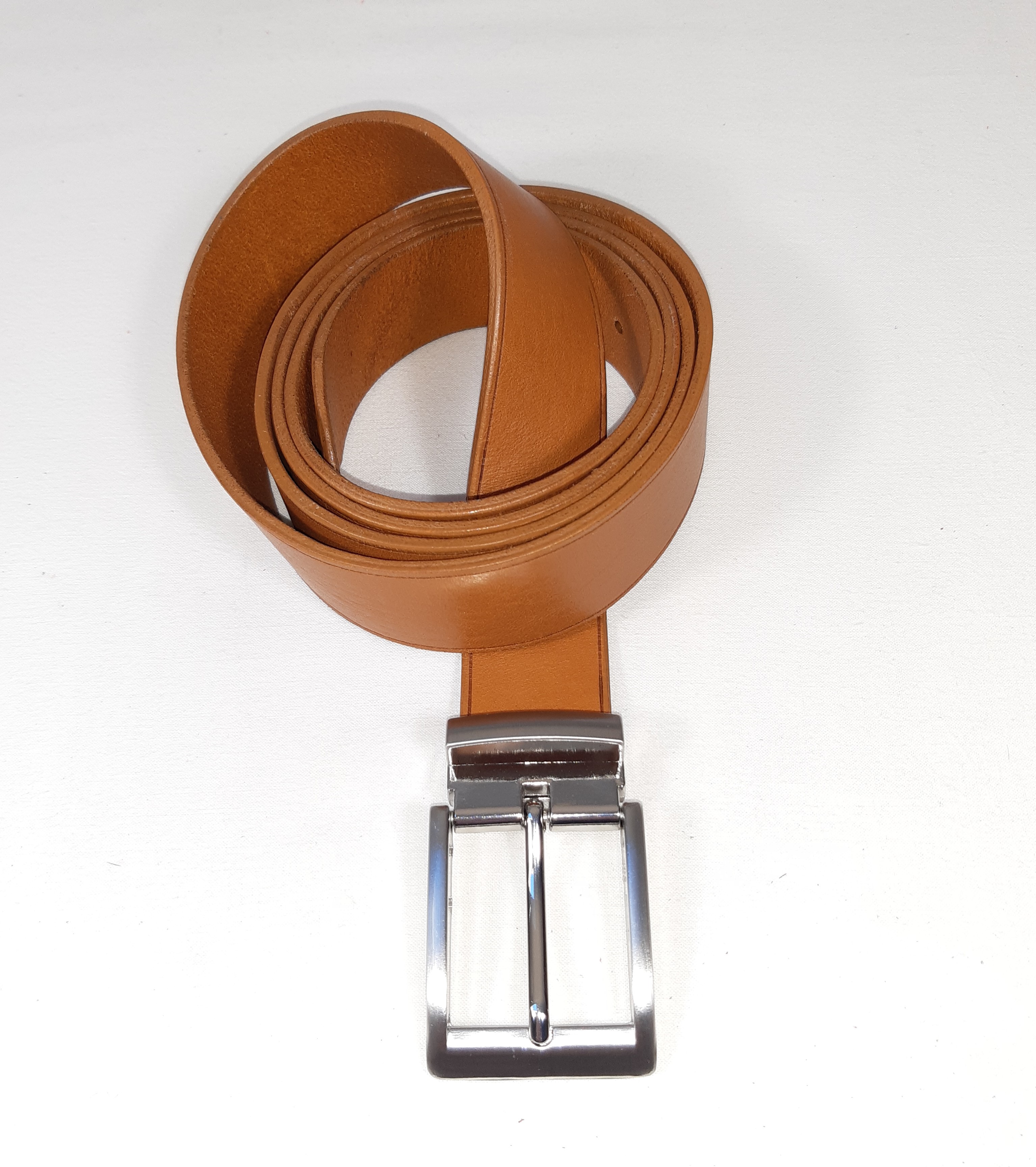 Ceinture en cuir de vachette coloris havane