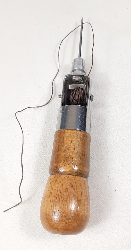 Outils pour le  cuir: coud-vite