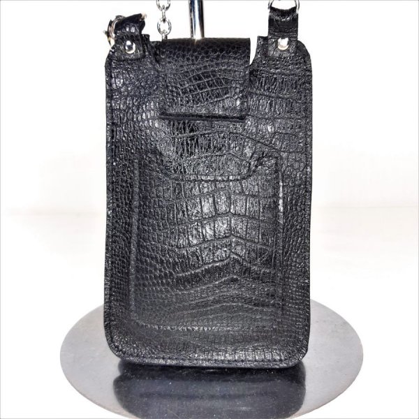Leather smartphone pouch printed cowhide color black.