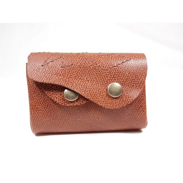Retro wallet in grained cow leather in hazelnut color