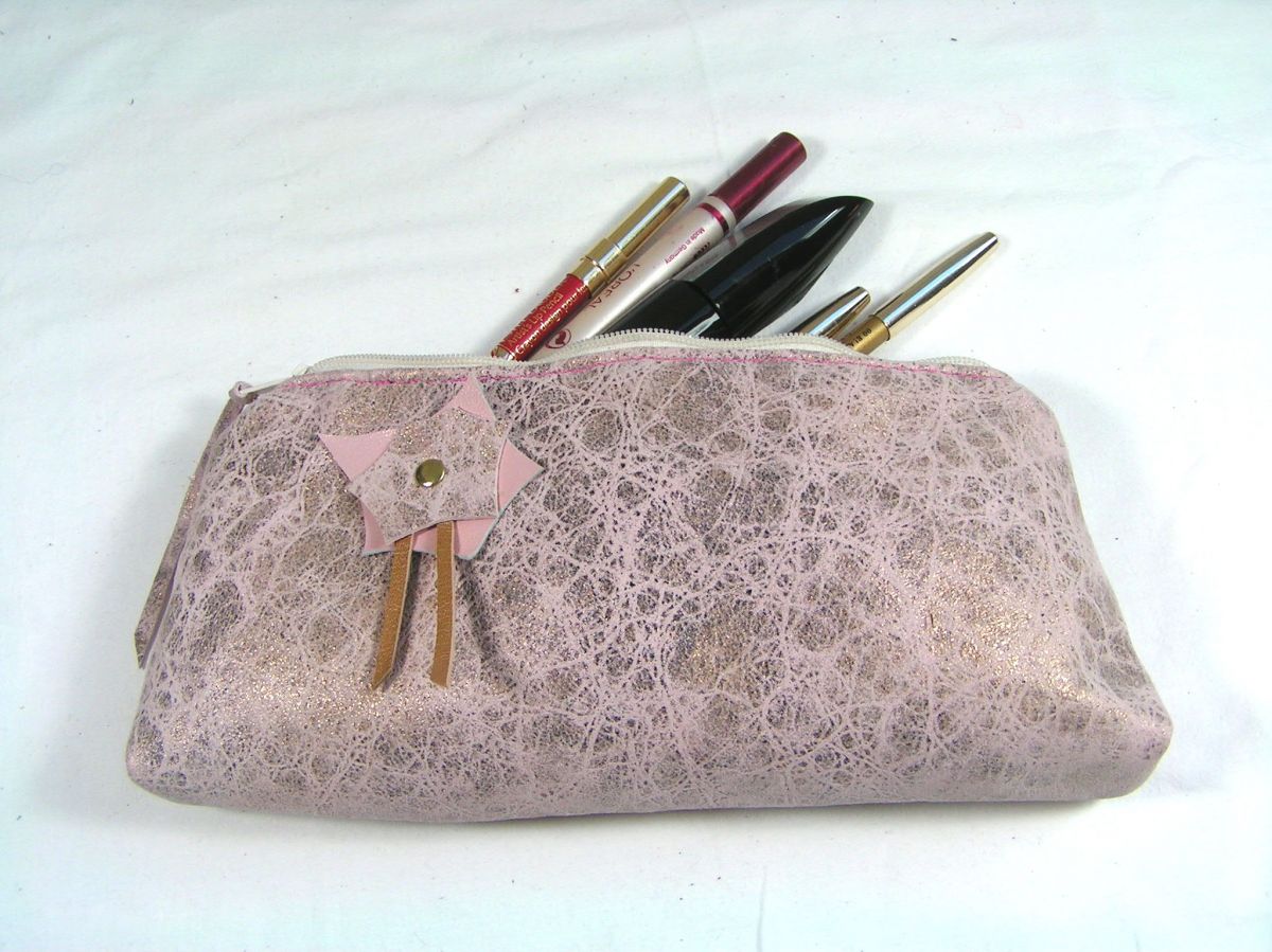 Makeup bag old pink color.