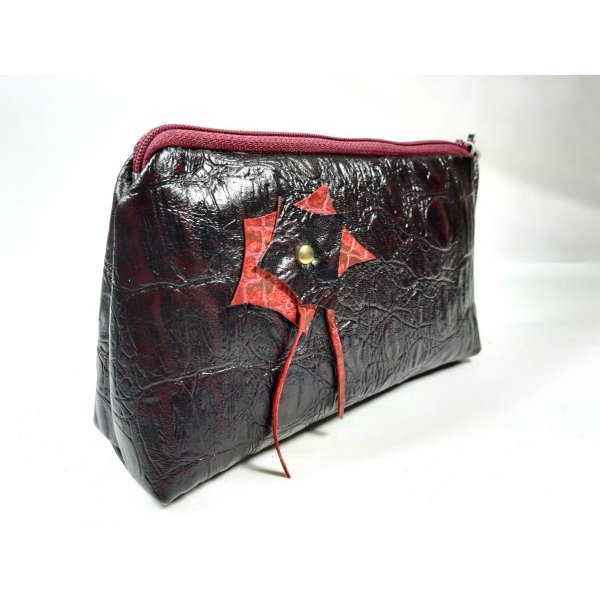 Makeup bag crocodile style leather.