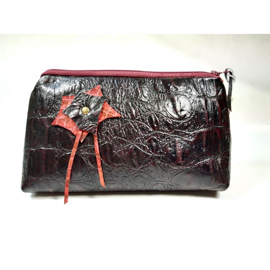 Makeup bag crocodile style leather.